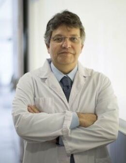 Doctor phlebologist Artur Lahera León